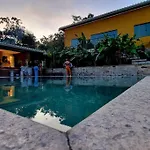 Lima\'S Village. Festas E Eventos